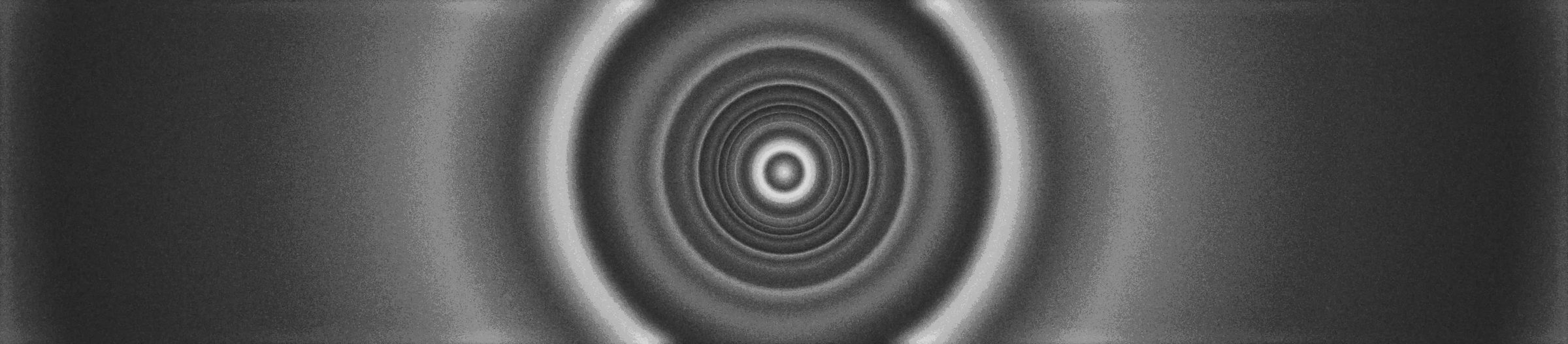 Black and white concentric rings